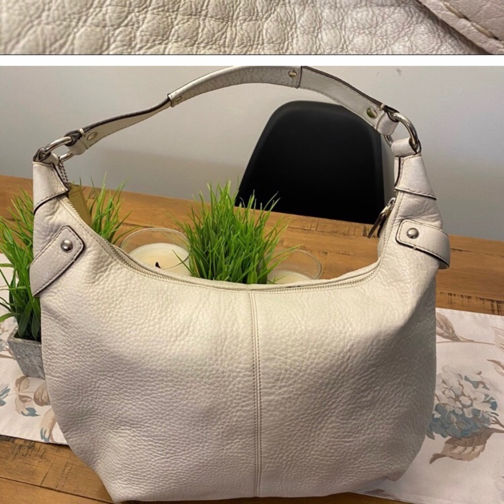 Coach Penelope Large Ivory Leather Hobo